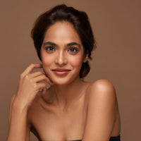 M 02 Skin-tint Mattifying Foundation